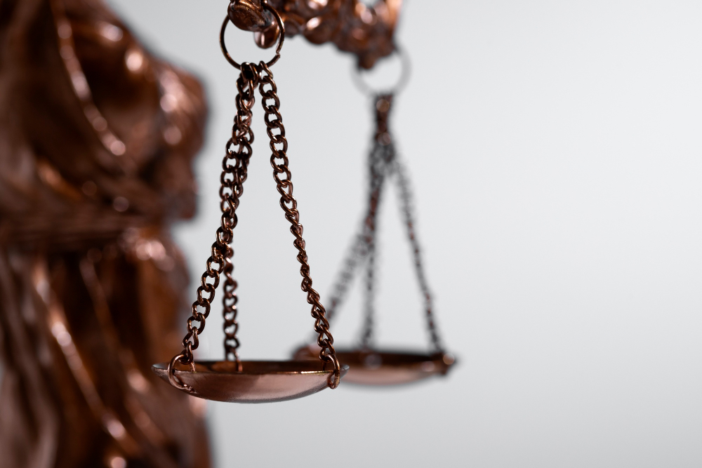 Arizona criminal court scales of justice